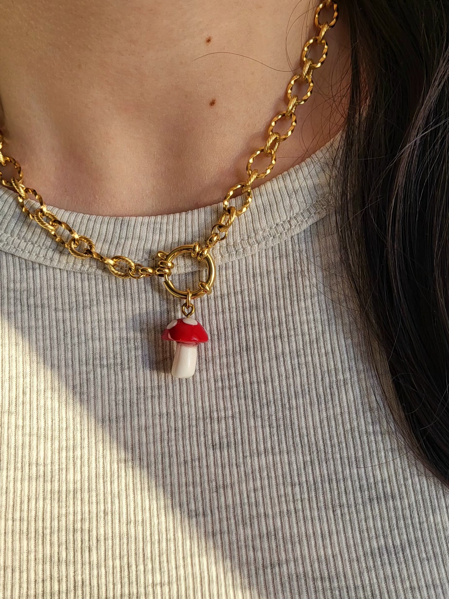 Alice - collier chaîne dorée charms personnalisables