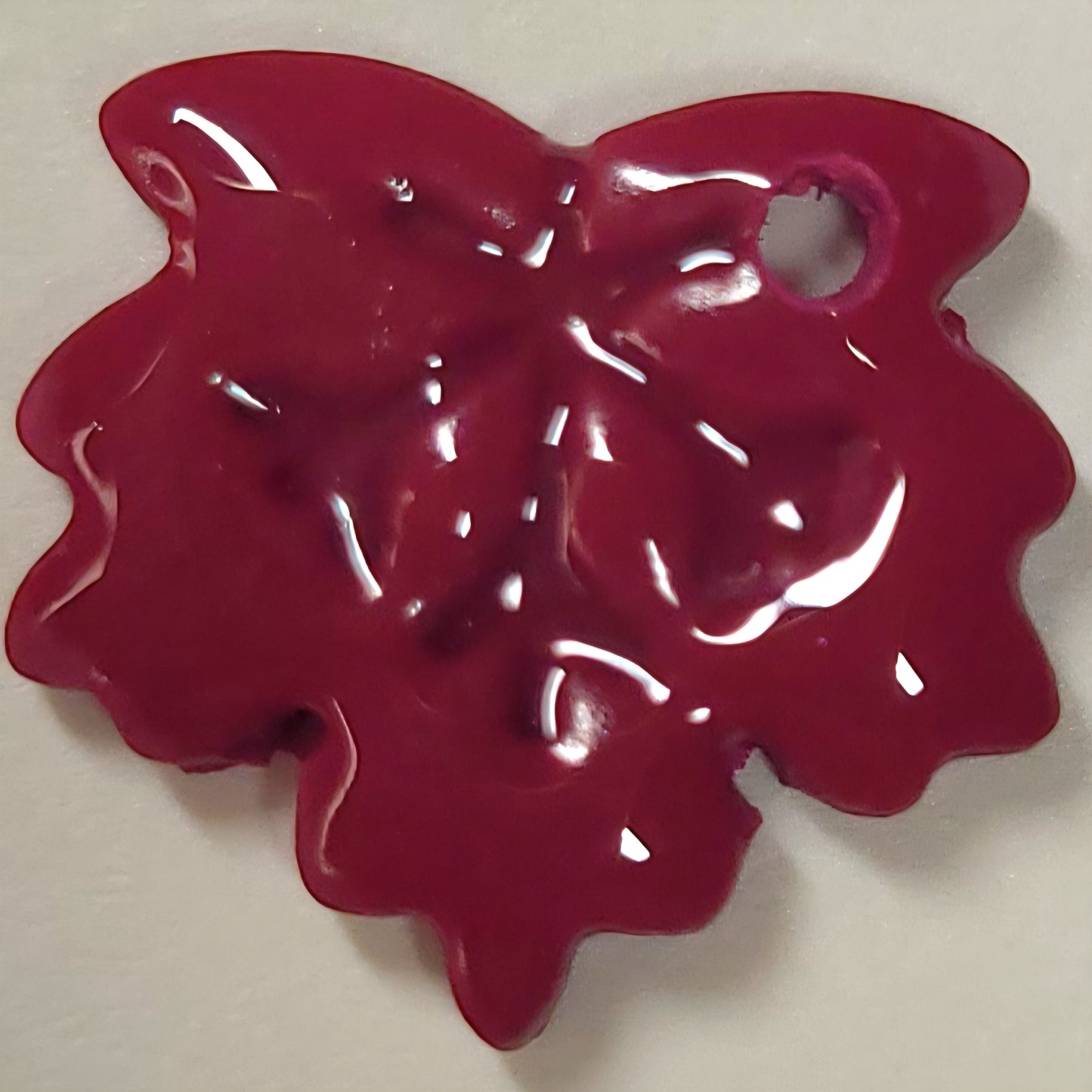 Feuille érable bordeaux