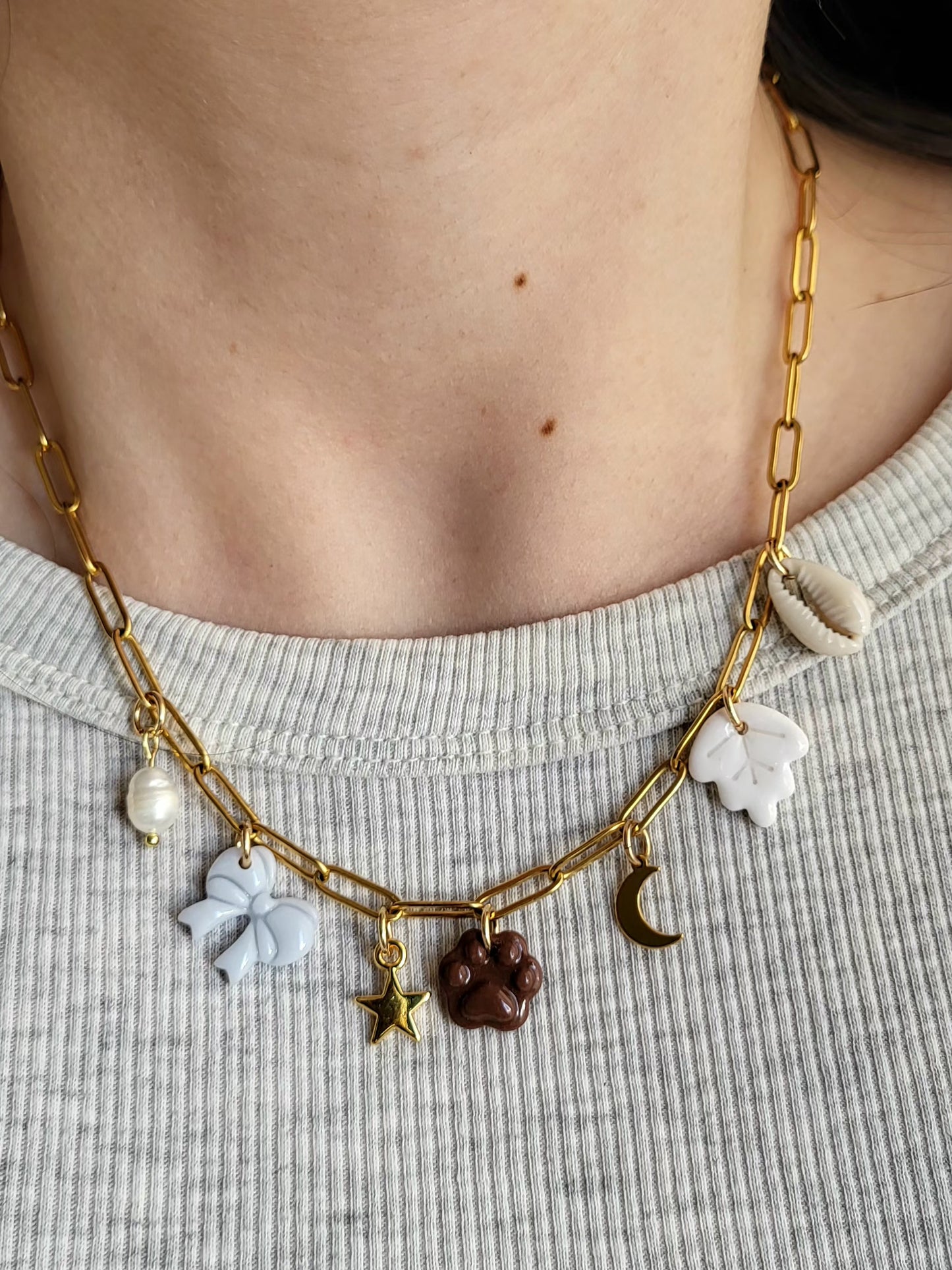 Lara - collier chaîne dorée charms personnalisables