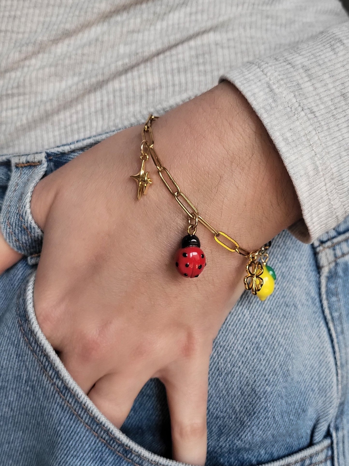 Bracelet doré Maya - jusqu'à 5 charms