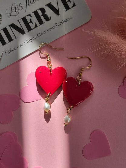 Gabrielle - boucles d'oreilles dorées cœur rouge