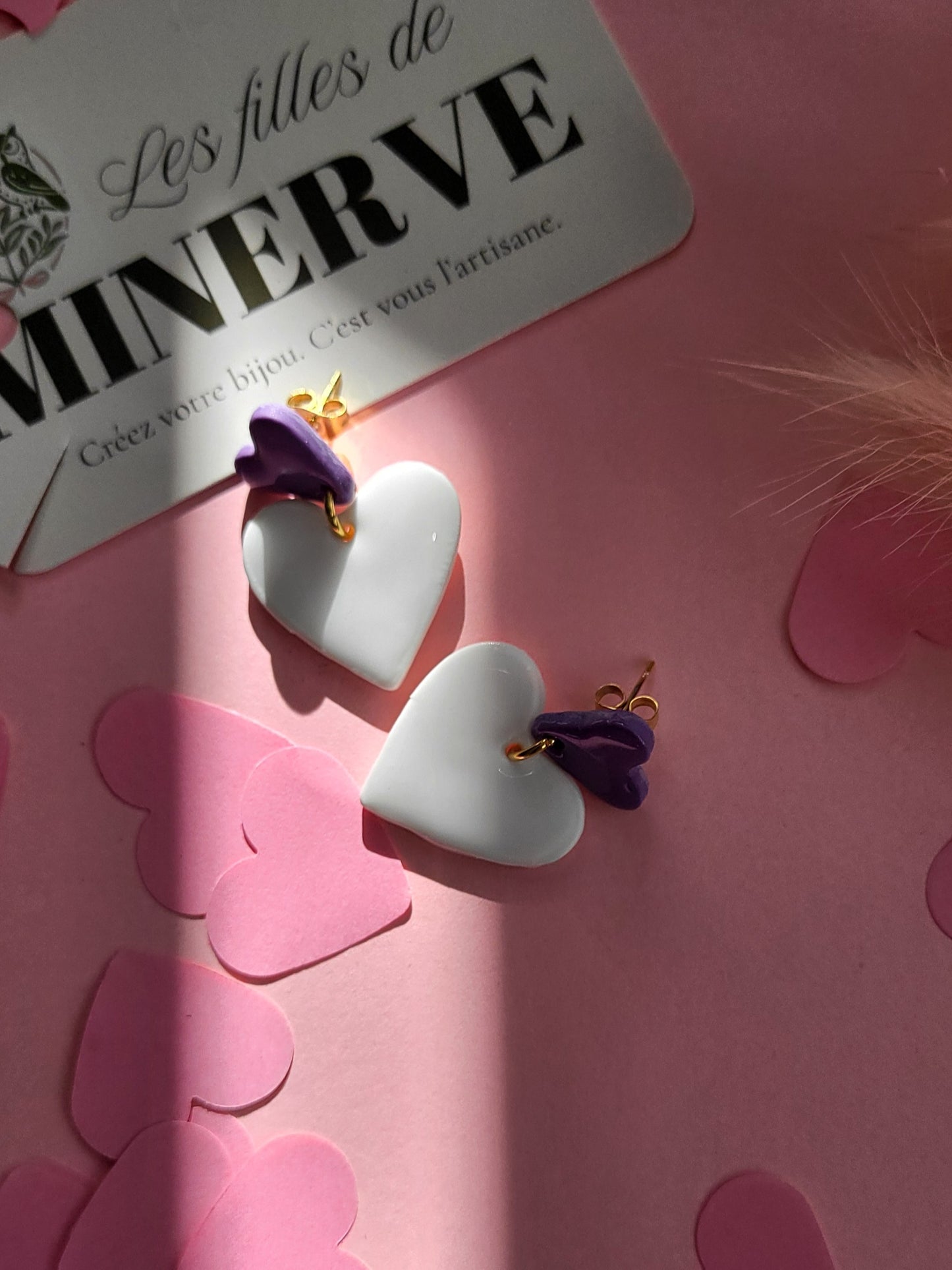 Adèle - boucles d'oreilles cœurs mauve et blanc