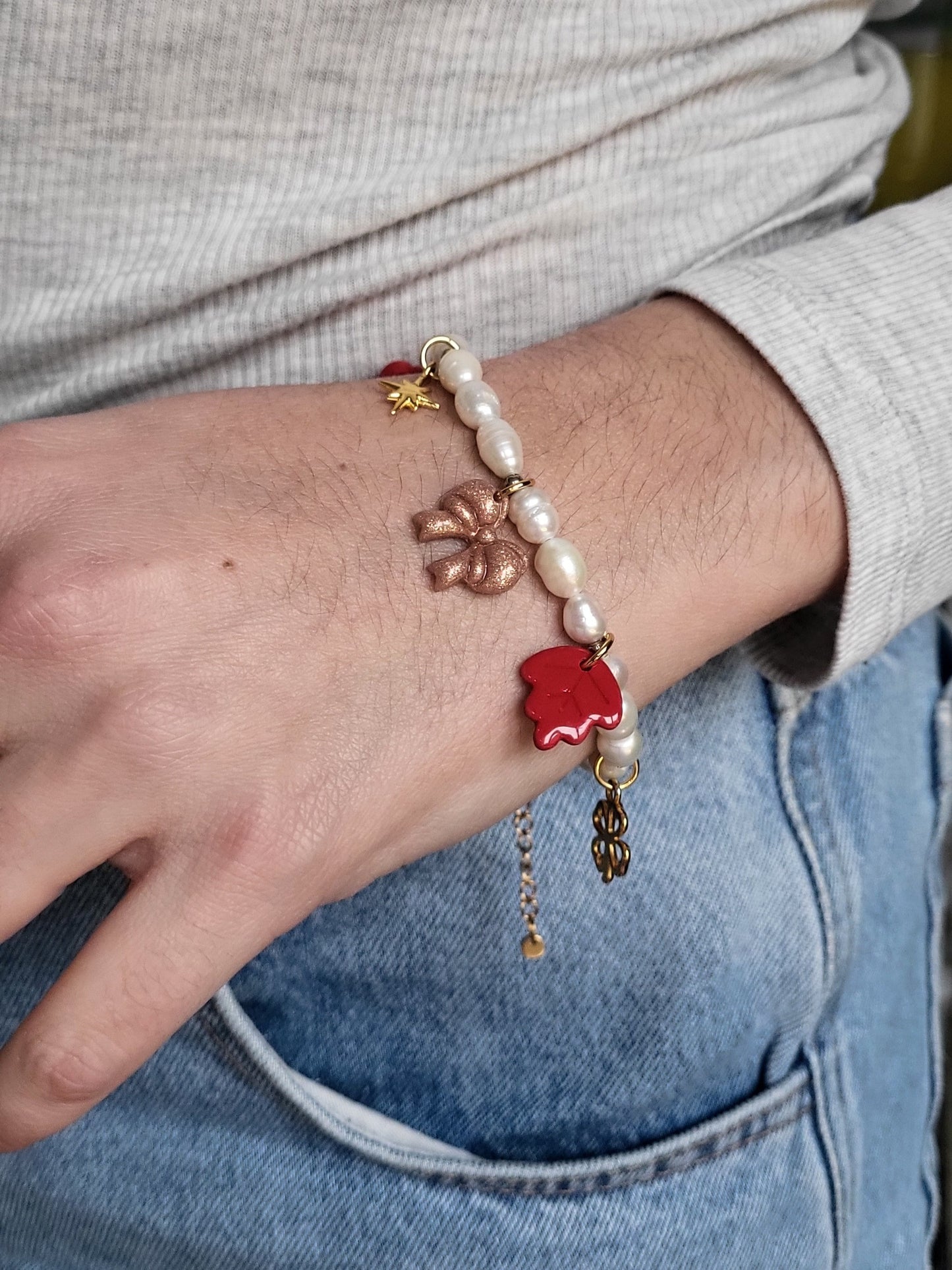 Margaux - bracelet perles d'eau douce charms personnalisables