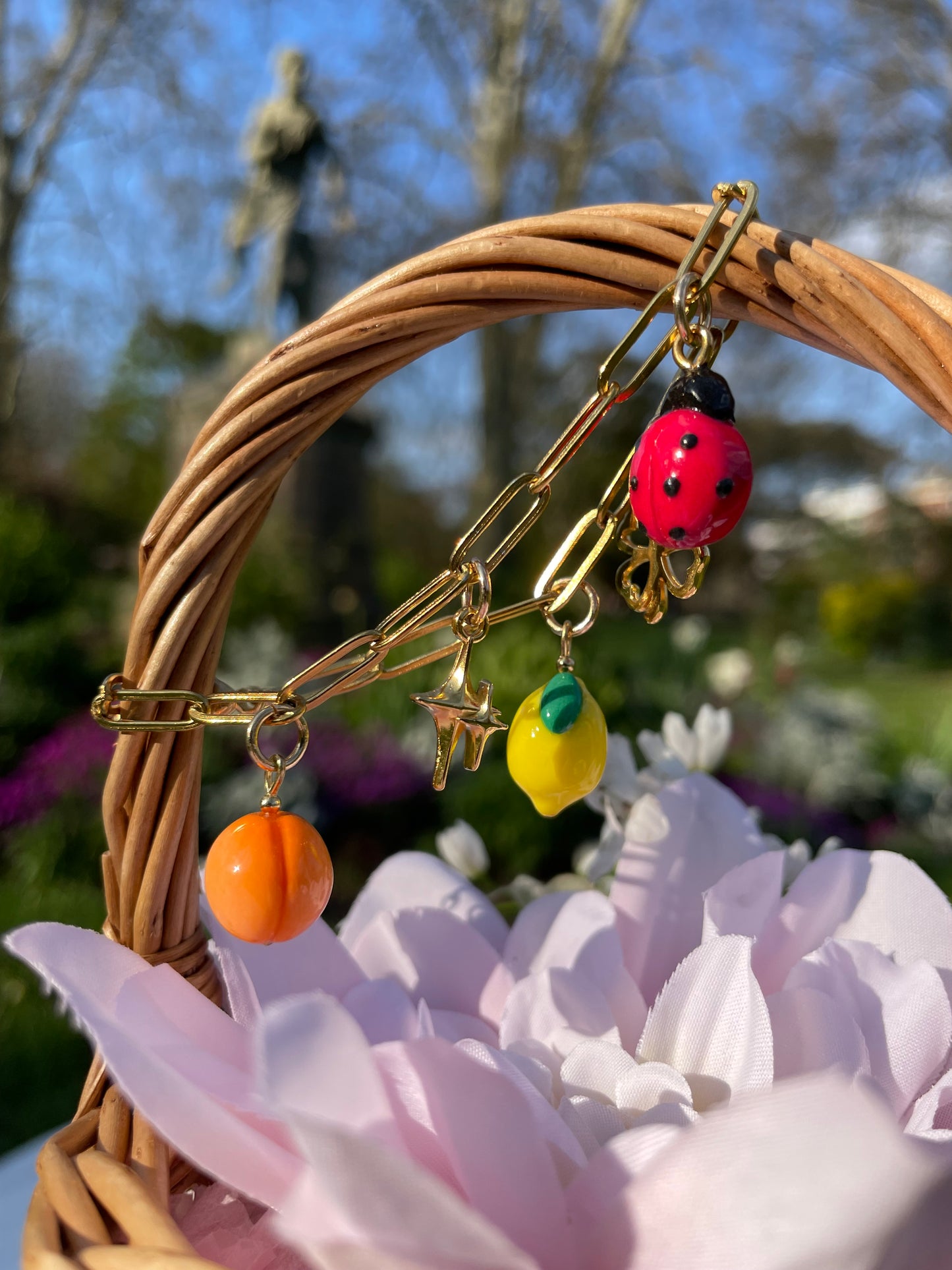 Bracelet doré Maya - jusqu'à 5 charms