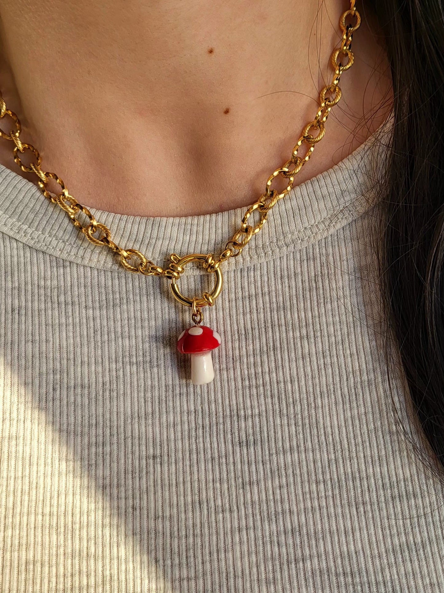 Alice - collier chaîne dorée charms personnalisables