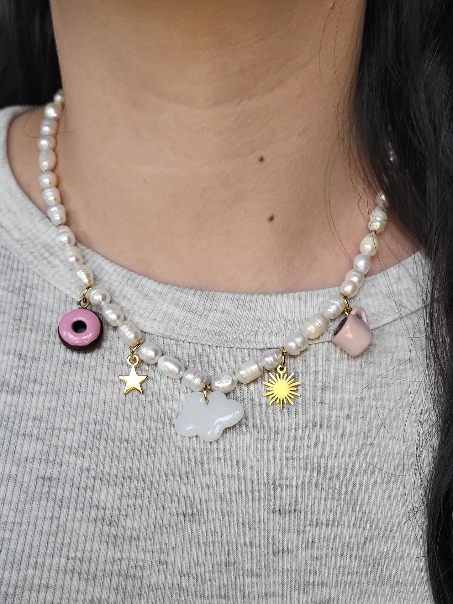 Emma - collier perles d'eau douce charms personnalisables