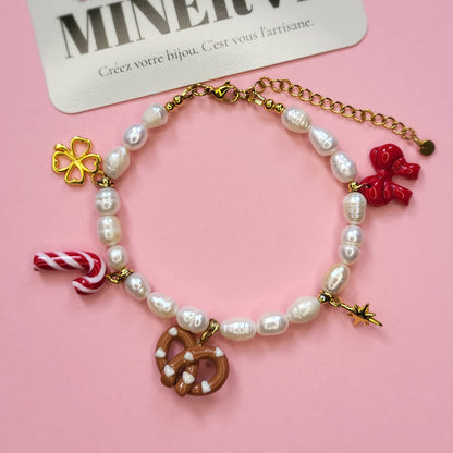 Mathilde - bracelet perles d'eau douce charms personnalisables