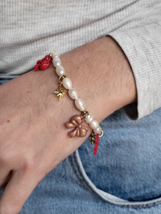 Margaux - bracelet perles d'eau douce charms personnalisables